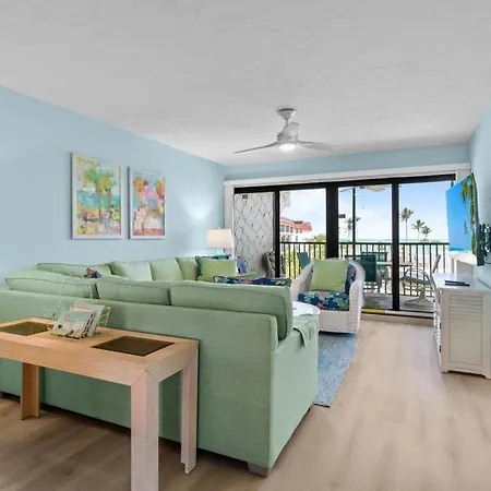 Pointe Santo C32 Villa